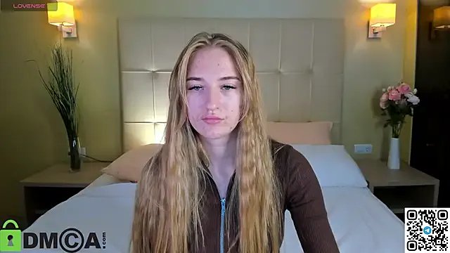 Stacy_River from StripChat