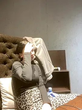  Starry_Siren chat room