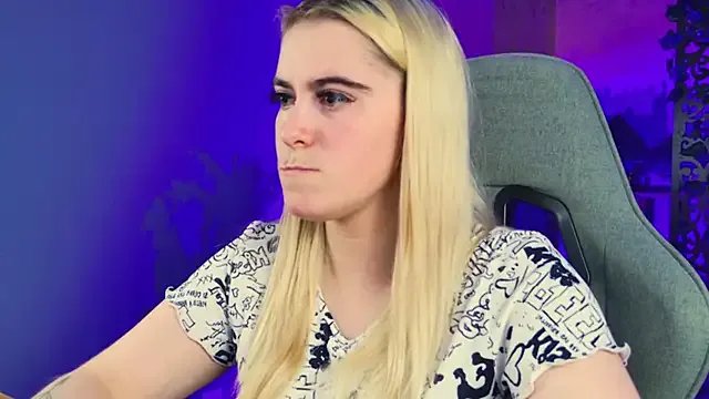 Stef_Nicks from StripChat