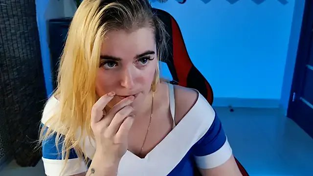 Stef_Nicks from StripChat