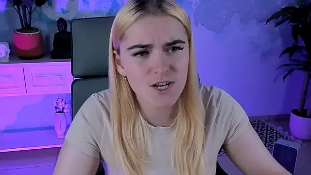 Stef_Nicks from StripChat