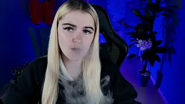 Stef_Nicks from StripChat