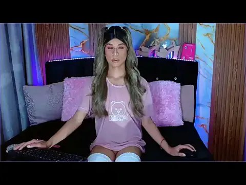 sthephylittle from StripChat