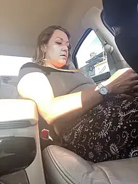 SummerV91 from StripChat