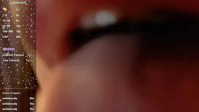 sunshine_maddy from StripChat