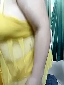 Sweet_love79 from StripChat