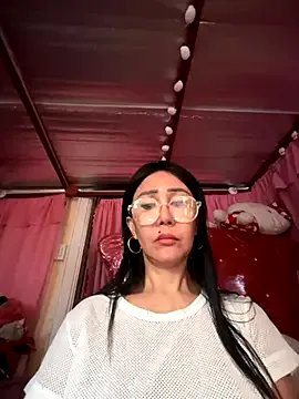 sweetieme from StripChat