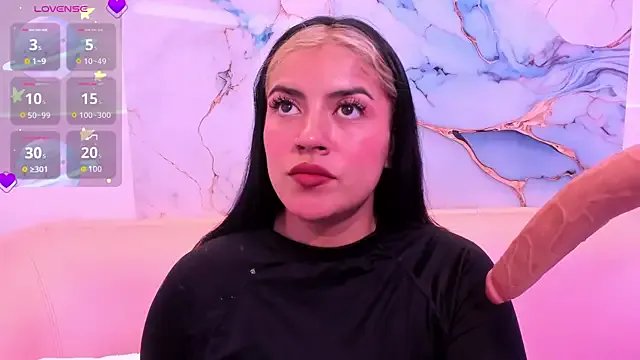 taylor_cupper from StripChat