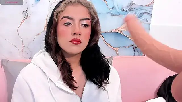 taylor_cupper from StripChat