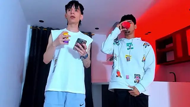  TheBatMansion chat room