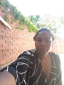 Thickchocolatex2 from StripChat