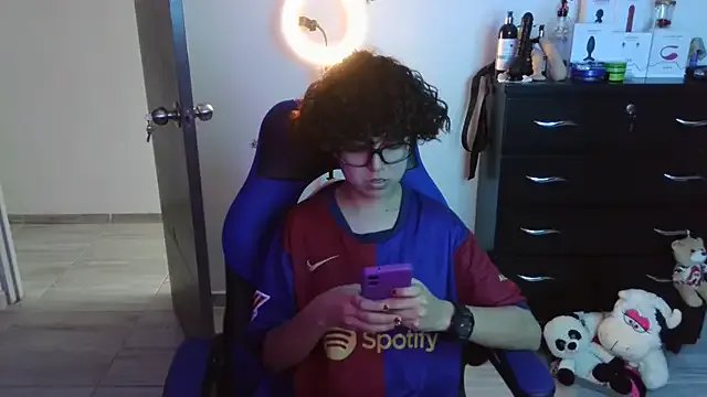 thomascooper7 from StripChat