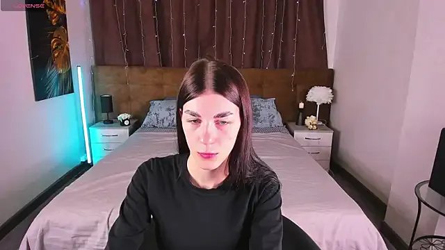 toooyour from StripChat