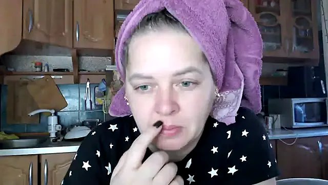 uliastar from StripChat