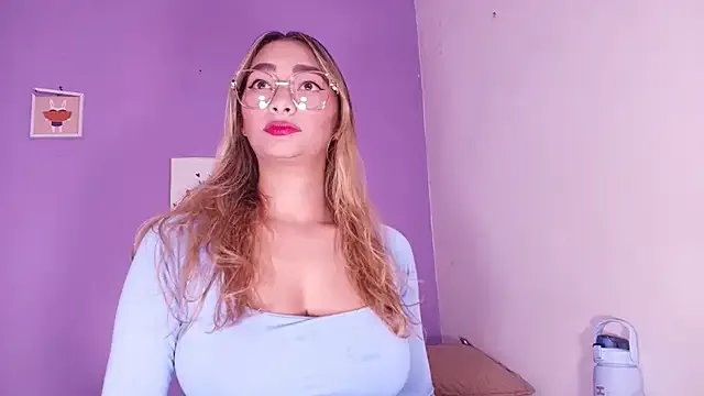 vale_ross_ from StripChat