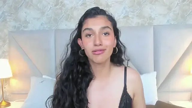 ValentiinaCruz from StripChat