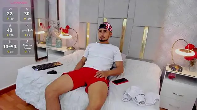 Valentiinoss from StripChat