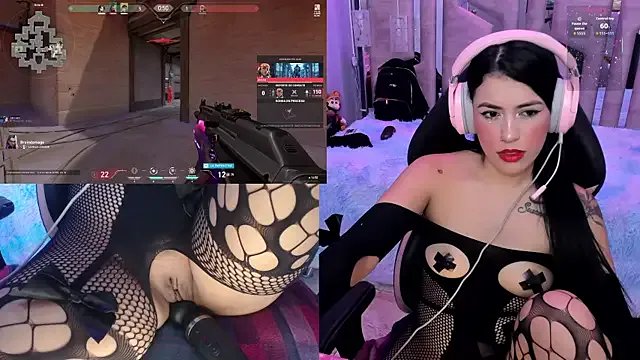 ValentinaGames from StripChat