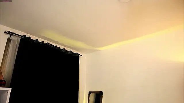 Valeriestyle from StripChat