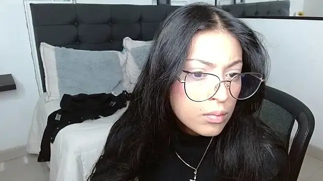 vaness_weet from StripChat