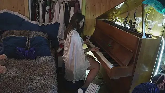 VanessaDoyle from StripChat