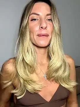 VelvetVabe from StripChat