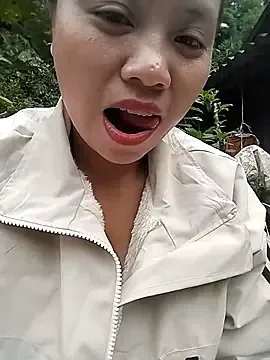 venu00 from StripChat