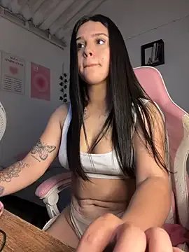 violet-333 from StripChat