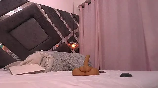 violeta_aroca from StripChat