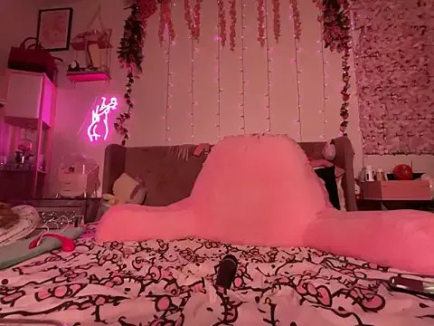 VixenCapri from StripChat