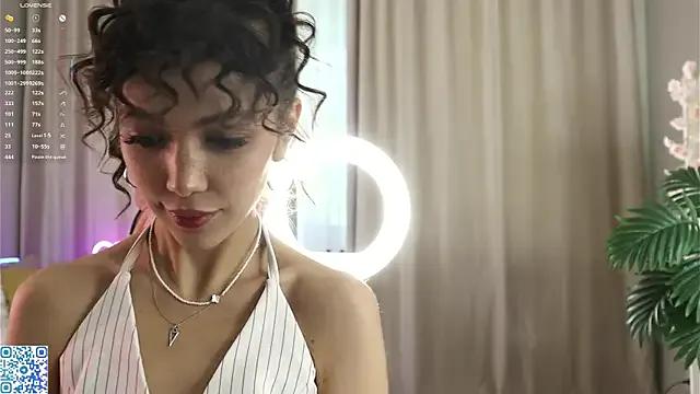 Weeedli from StripChat is Freechat