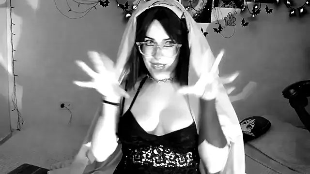 willow_poisson from StripChat