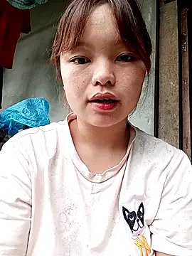 XoiXoi232 from StripChat