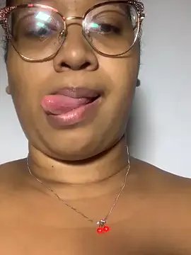  Yera_brown69 chat room