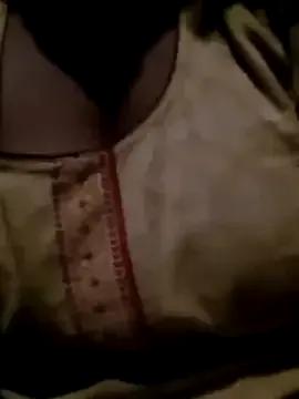your_favourite_bhabhi from StripChat is Freechat