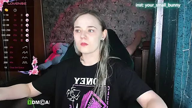 Your_small_bunny from StripChat