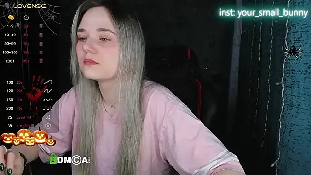 Your_small_bunny from StripChat