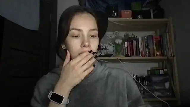 Yuna5343 from StripChat