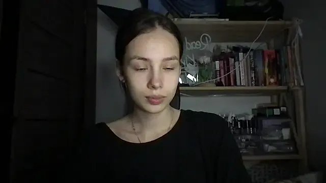 Yuna5343 from StripChat