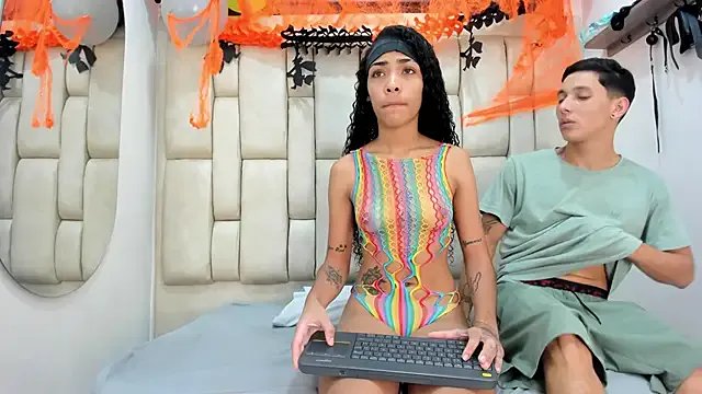 ZafiroAndFlynn from StripChat