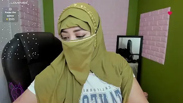 zahra_Jalid from StripChat