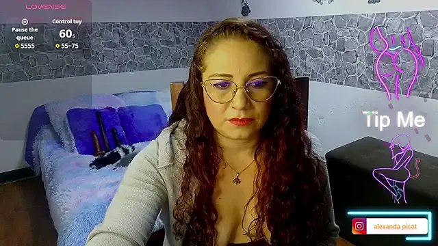 zamy_x from StripChat