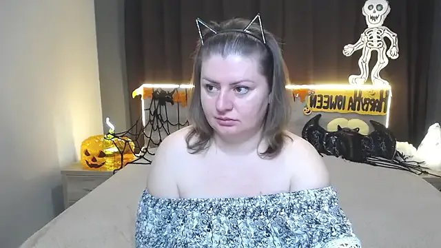 ZannaDreil from StripChat