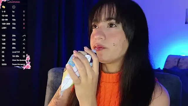 ZaraDames_ from StripChat