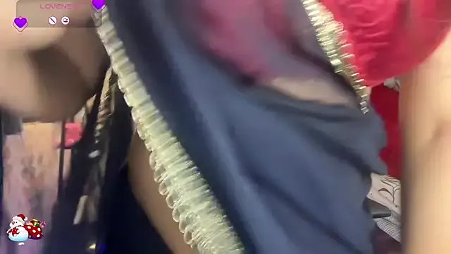 Zeluna from StripChat