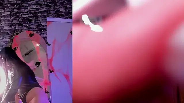 zoe_backer from StripChat